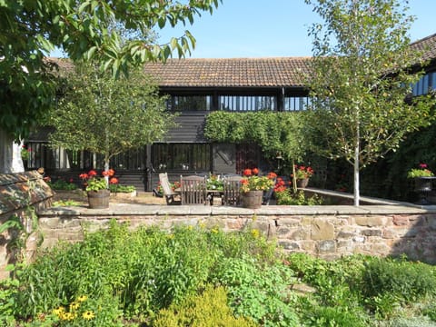 Combe Lancey Farmhouse B&B Bed and Breakfast in Mid Devon District