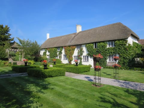 Combe Lancey Farmhouse B&B Bed and Breakfast in Mid Devon District
