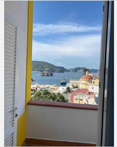 La Casa di Conny House in Ponza