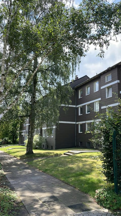 Property building, Street view