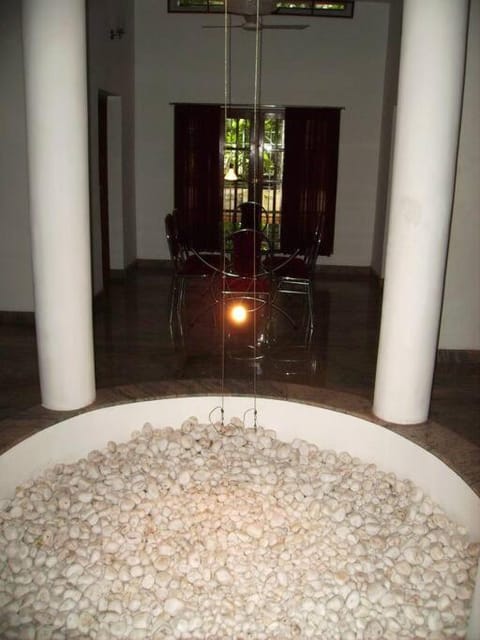 4 Bedroom House@Kottayam TownA/C 812983!5682 Eigentumswohnung in Kottayam