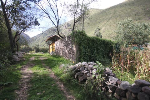 House for 3 people in Urubamba House in Madre de Dios, Peru