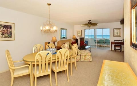 1055-603 Beach View High Rise Retreat House in Siesta Beach