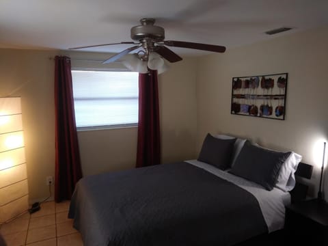 Quiet House for Vacation and Business Adventurers Condo in Largo