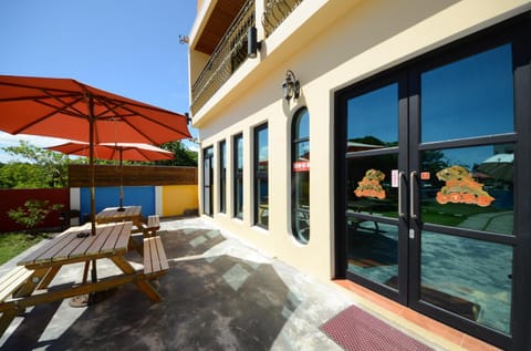 Ciao House B&B Bed and Breakfast in Hengchun Township