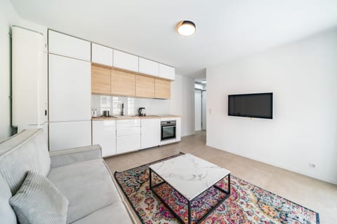 Design Élégant Apartment in Antibes