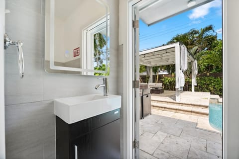 Patio, Bathroom, Swimming pool