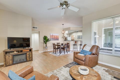 Sun City West Home in 55 and Community with Patio! Haus in Sun City Grand