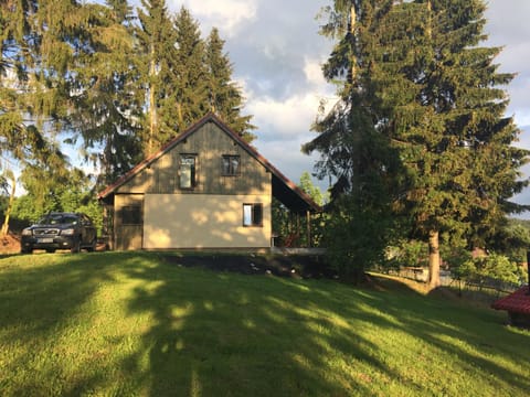 Chalupa Mates Černý důl Chalet in Lower Silesian Voivodeship