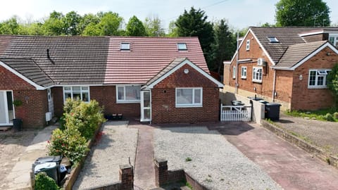 Property building, Day, Neighbourhood, Street view