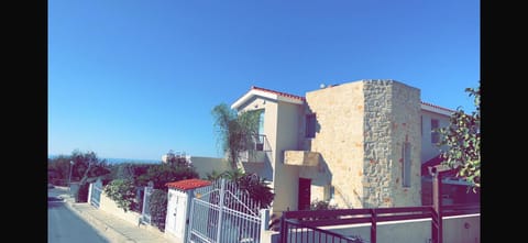 VILLA HERMINE Paphos House in Paphos