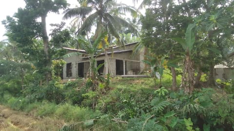 Private home vila Maison in Ahangama