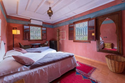 Riad Tourtit Bed and Breakfast in Marrakesh-Safi