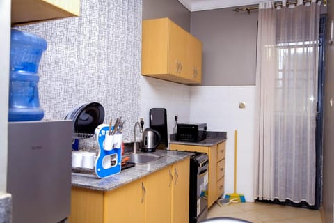 RK FURNISHED Apartments Condominio in Kampala