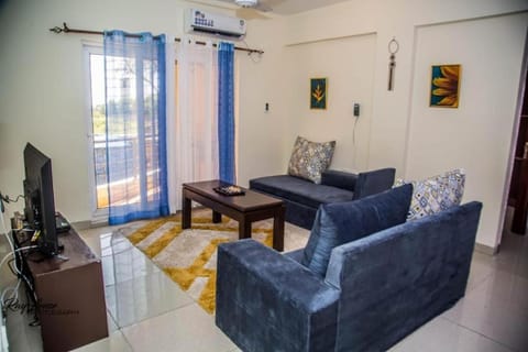 Oceanview palm Terrace Apartment in Mombasa