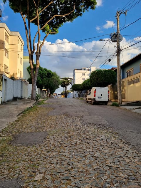 Seu Cantin em BH Venda Nova Apartment in Belo Horizonte