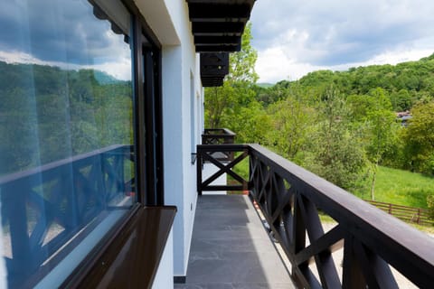 Bird's eye view, Balcony/Terrace, Garden view, Mountain view, Inner courtyard view