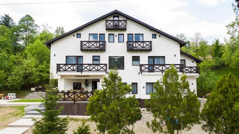 Property building, Balcony/Terrace