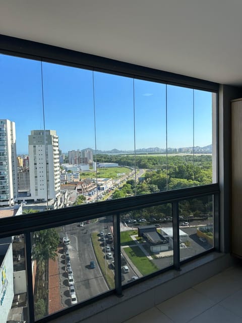 Balcony/Terrace, City view