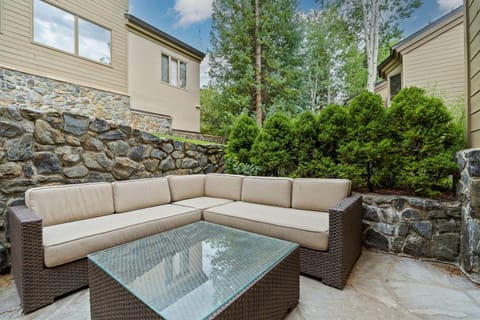 1588 Golf Terrace - Unit 39 House in Vail