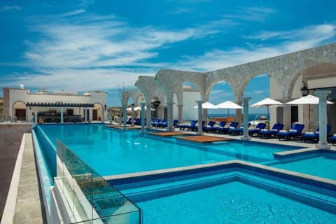 2BD Hacienda Vista Suite Plunge Pool & Ocean View Apartment in Cabo San Lucas
