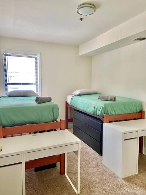 105 Awesome 2BX2B With West Elm Sofa Condo in Hoboken