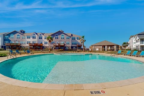 Oars Away, Unit 204 Apartment in North Padre Island