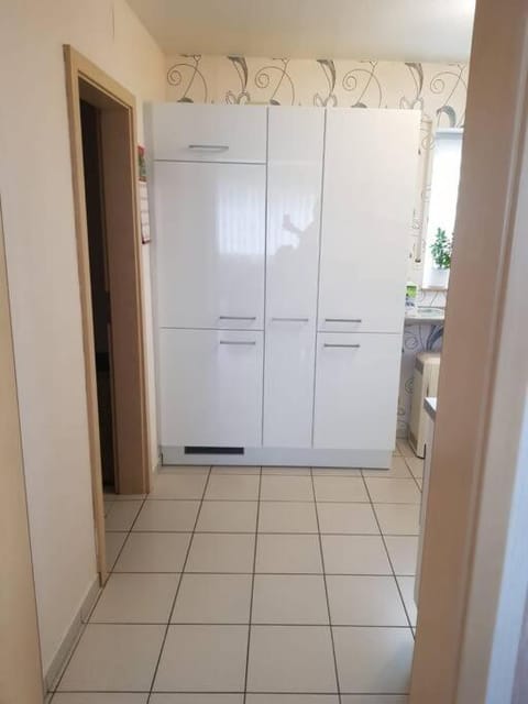 !!! Wohnung in Tauberbischofsheim am Brennerring !!! Tolle Lage / Ferienwohnung / Urlaub / Handwerkerunterkunft / im Erdgeschoss Apartment in Tauberbischofsheim