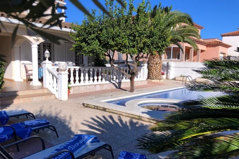 Facade/entrance, Garden, Pool view