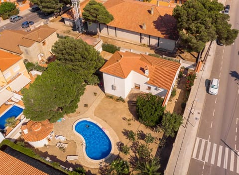 Facade/entrance, Bird's eye view, Pool view, Street view