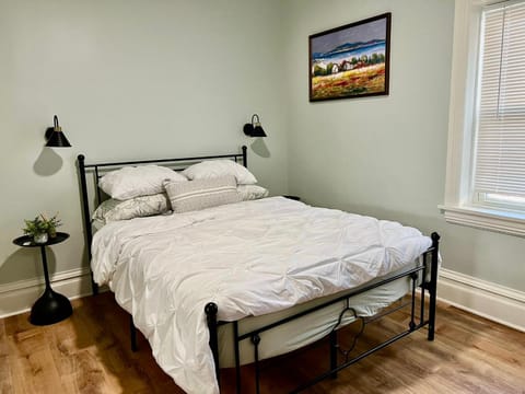 Bed, Bedroom