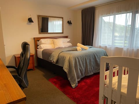 Airport apartments Condo in Whanganui