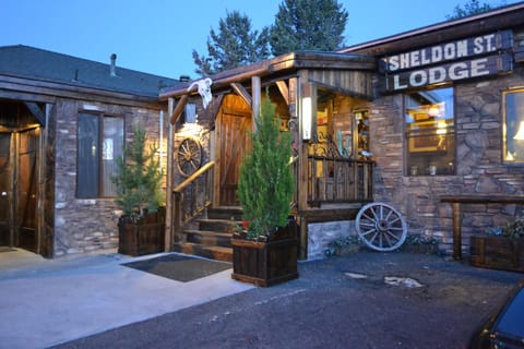 Sheldon Street Lodge Motel in Prescott