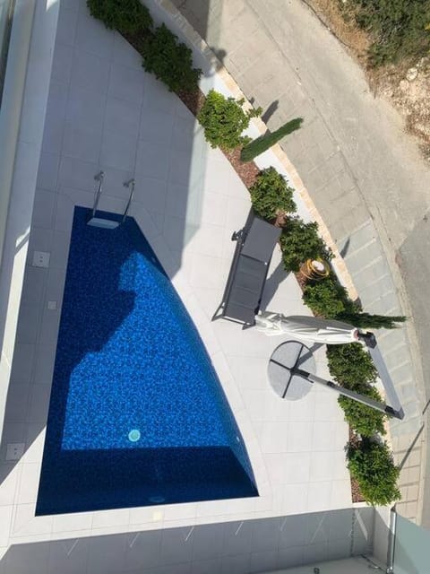 Balcony/Terrace, Pool view, Swimming pool