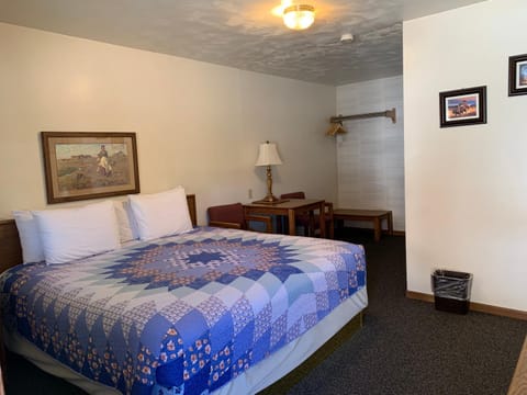 Chief Motel Motel in Custer