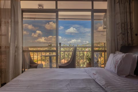 Bed, Natural landscape, View (from property/room), Balcony/Terrace, Photo of the whole room, Bedroom