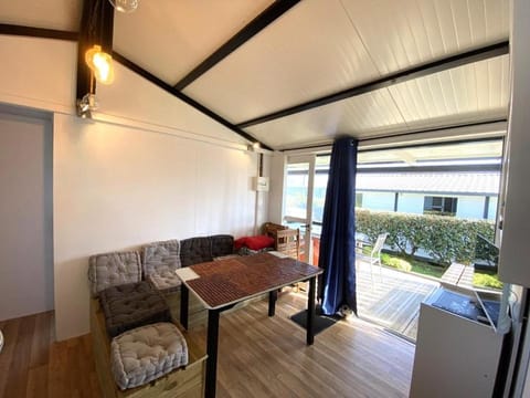 Chalet situé dans un camping 4 étoiles - 4 à 6 personnes - KIRIO Apartment in Guidel