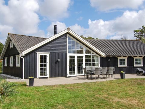 Holiday Home Femmy - all inclusive - 500m from the sea by Interhome House in Blåvand