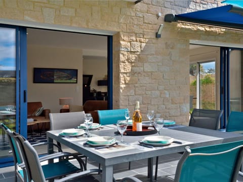 Holiday Home Villa Ker Anna by Interhome House in Arzon