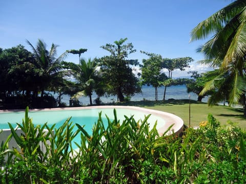 DACOZY Beach Resort Resort in Central Visayas