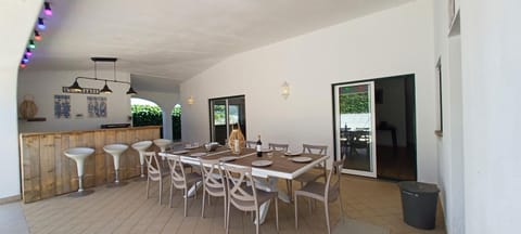 Patio, Lounge or bar, Dining area