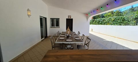 Patio, Dining area