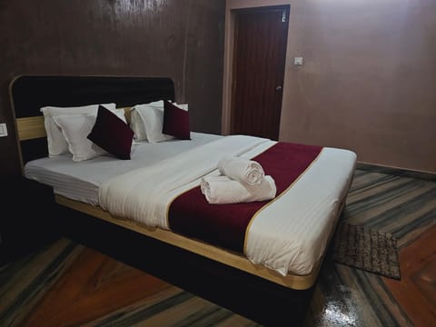 Hotel Aadya Hotel in Puri