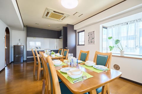 Near Shibuya! 150 sq m Private floor & Japanese garden Condo in Yokohama