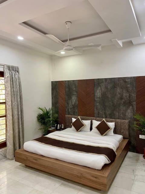 Karni Nivvas - Luxury Redefined Moradia in Udaipur