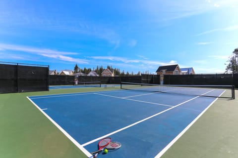 Tennis court