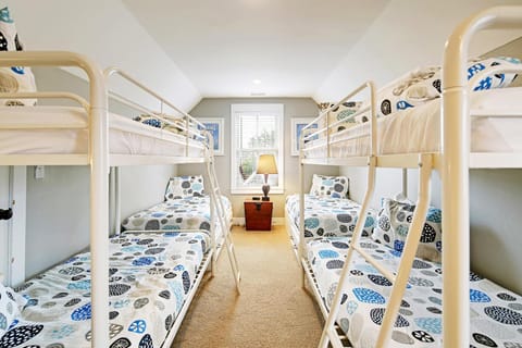 Bed, Bedroom, bunk bed