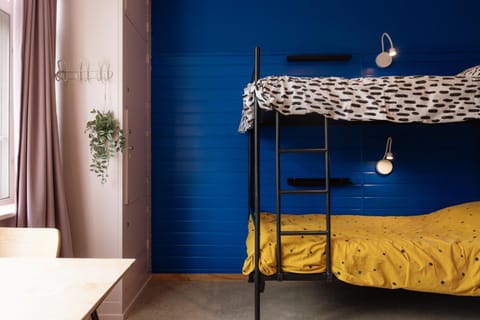 Bed, Photo of the whole room, bunk bed