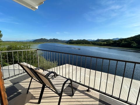 Day, Natural landscape, View (from property/room), Balcony/Terrace, Lake view