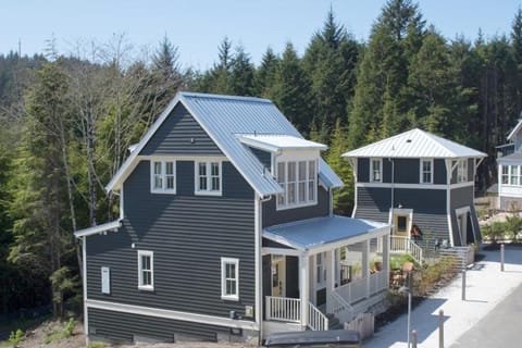 Property building, Neighbourhood, Natural landscape